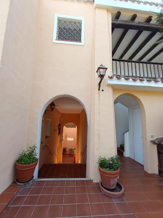 La Maison Des Arches 切尔沃港 外观 照片